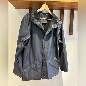 Rains Womenβs Rainjacket
